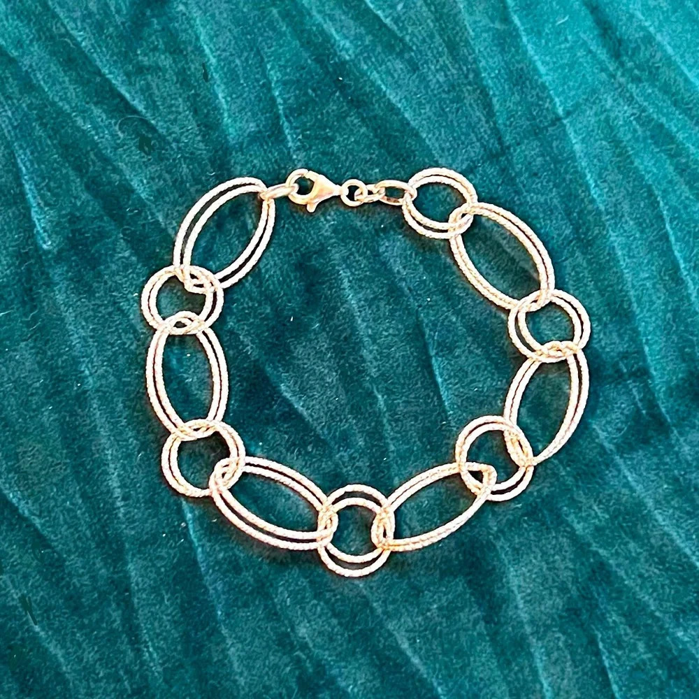 Silver Plated Double Link Chain Bracelet Like New 7”